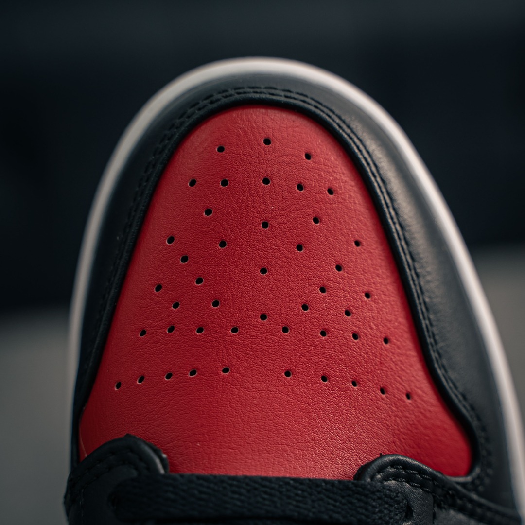 20251115/Nike_251115-1